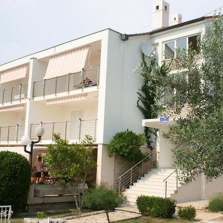Apartments With A Parking Space Novalja, Pag - 6398 Dış mekan fotoğraf