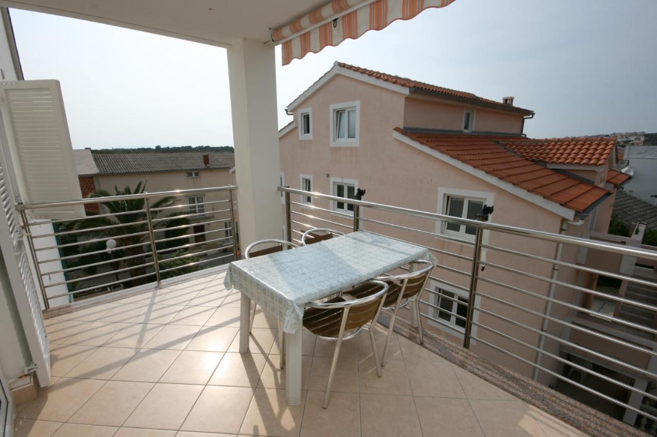 Apartments With A Parking Space Novalja, Pag - 6398 Dış mekan fotoğraf