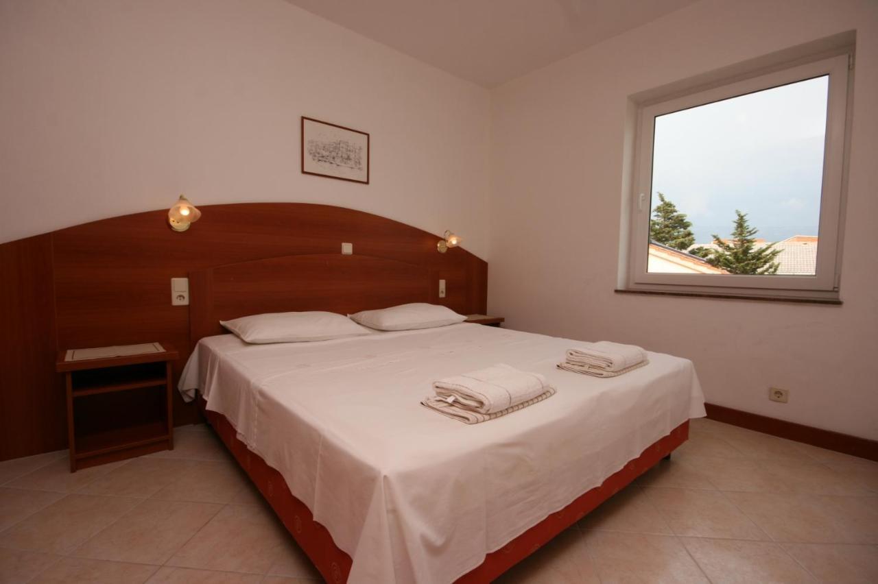 Apartments With A Parking Space Novalja, Pag - 6398 Dış mekan fotoğraf